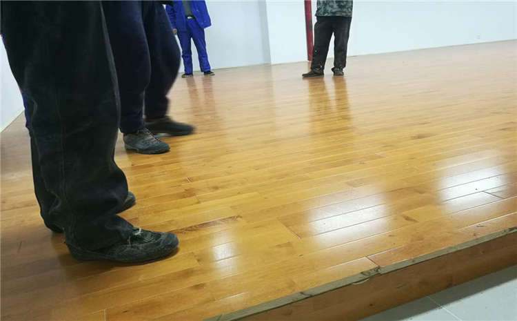 廣州專用體育地板價格