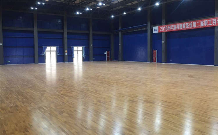 云南柞木實木運動地板什么牌子好