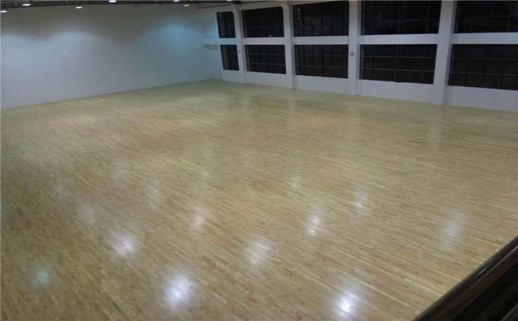 武漢柞木體育地板廠家直銷