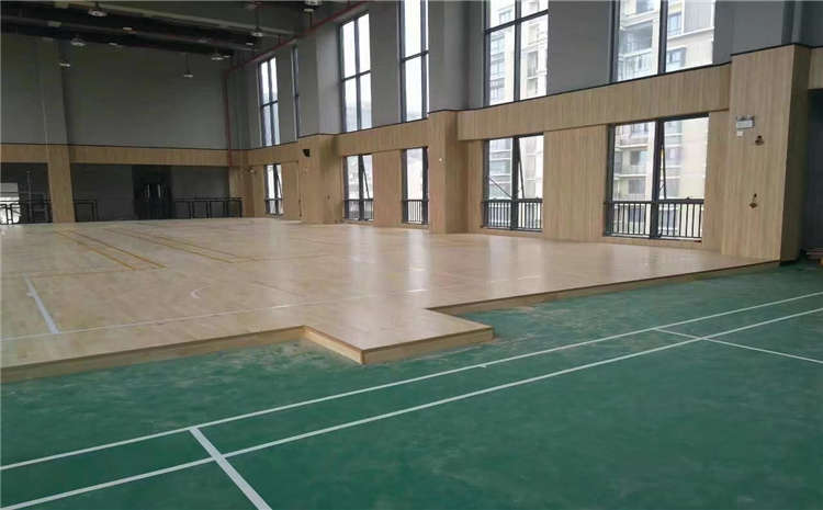 五角楓體育館木地板雙層龍骨結(jié)構(gòu)