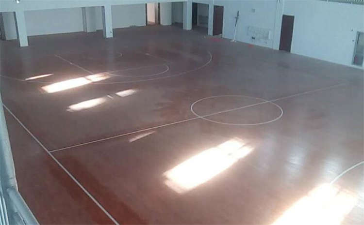 學校木地板籃球館品牌廠家
