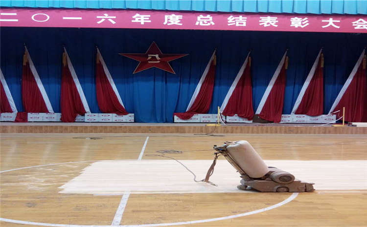 大型體育地板維修