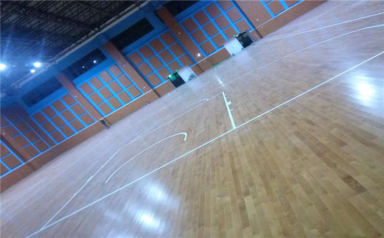 南寧楓木體育地板怎么安裝