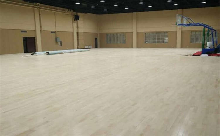 比賽場館籃球館木地板什么品牌好
