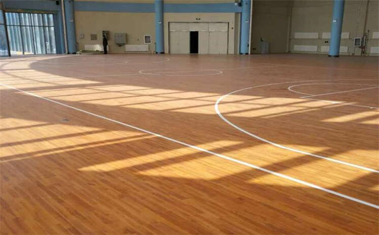 籃球場地板一般多少錢一平方