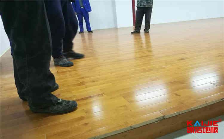 吉林楓木實木運動地板施工技術(shù)
