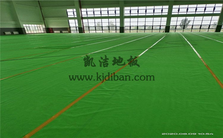 徐州黃集機(jī)場(chǎng)體育館木地板項(xiàng)目-凱潔實(shí)木運(yùn)動(dòng)地板廠家